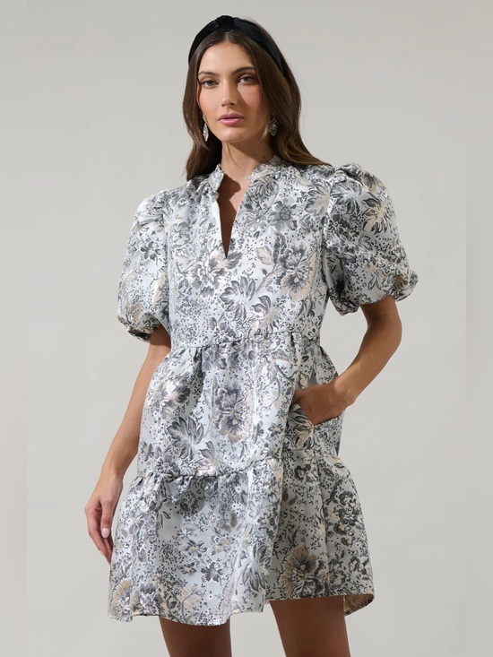 Sugarlips Dresses & Skirts - Sugarlips Lola Jacquard Babydoll Mini Dress